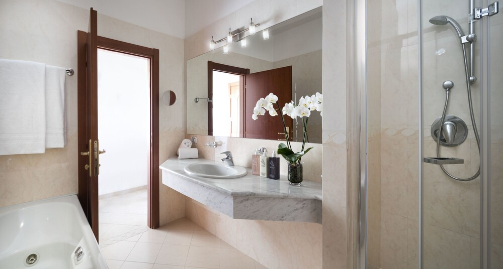 Gabbiano Azzurro Hotel & Suites 25/74