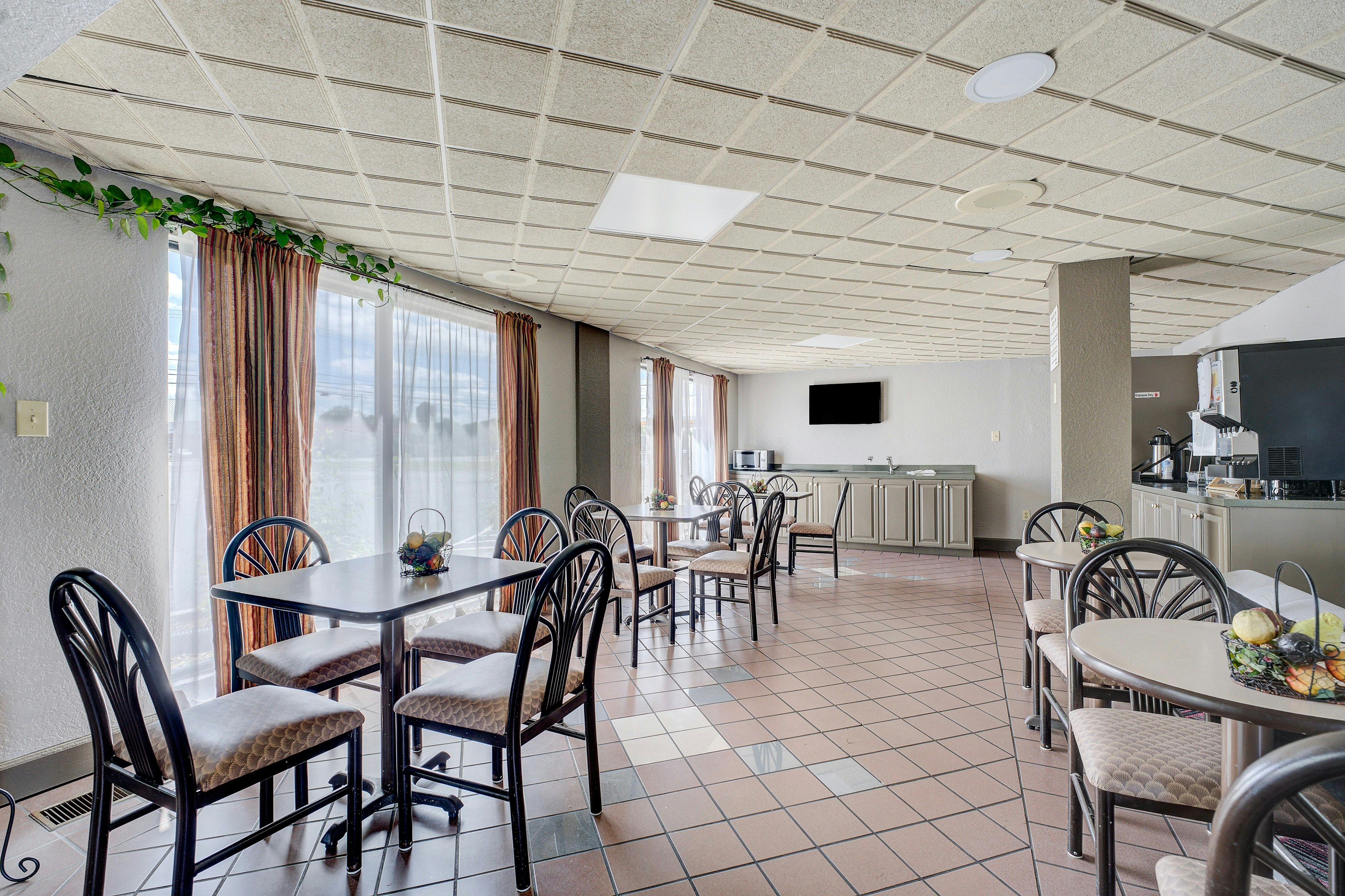 Travel Inn Lebanon Nashville Near I-40 39/61