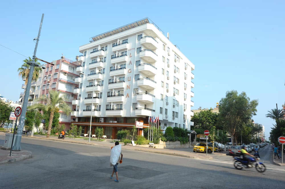 Suite Laguna 64/71