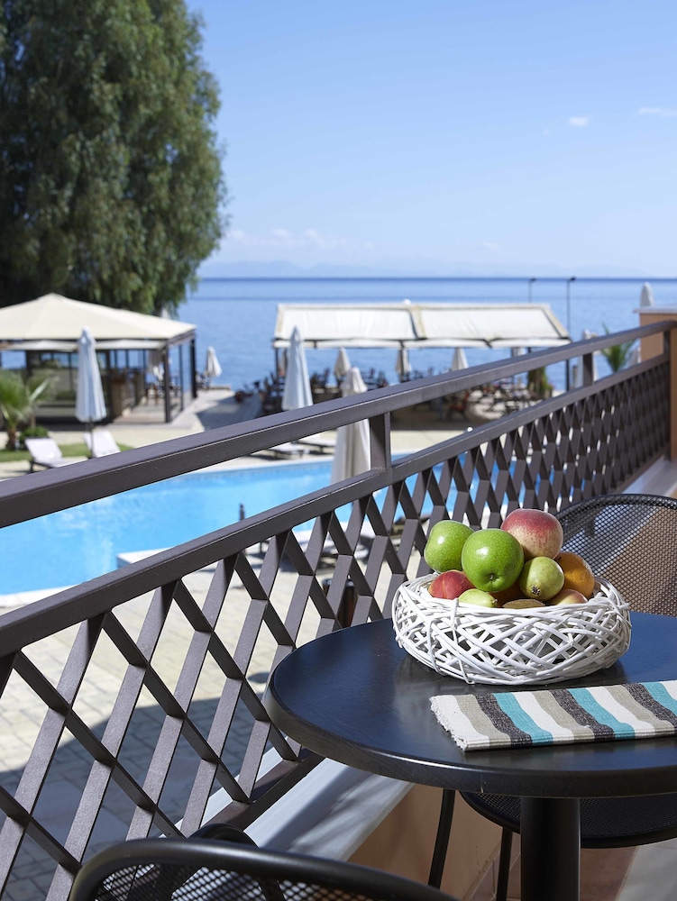 Avantis Suites Hotel 32/50