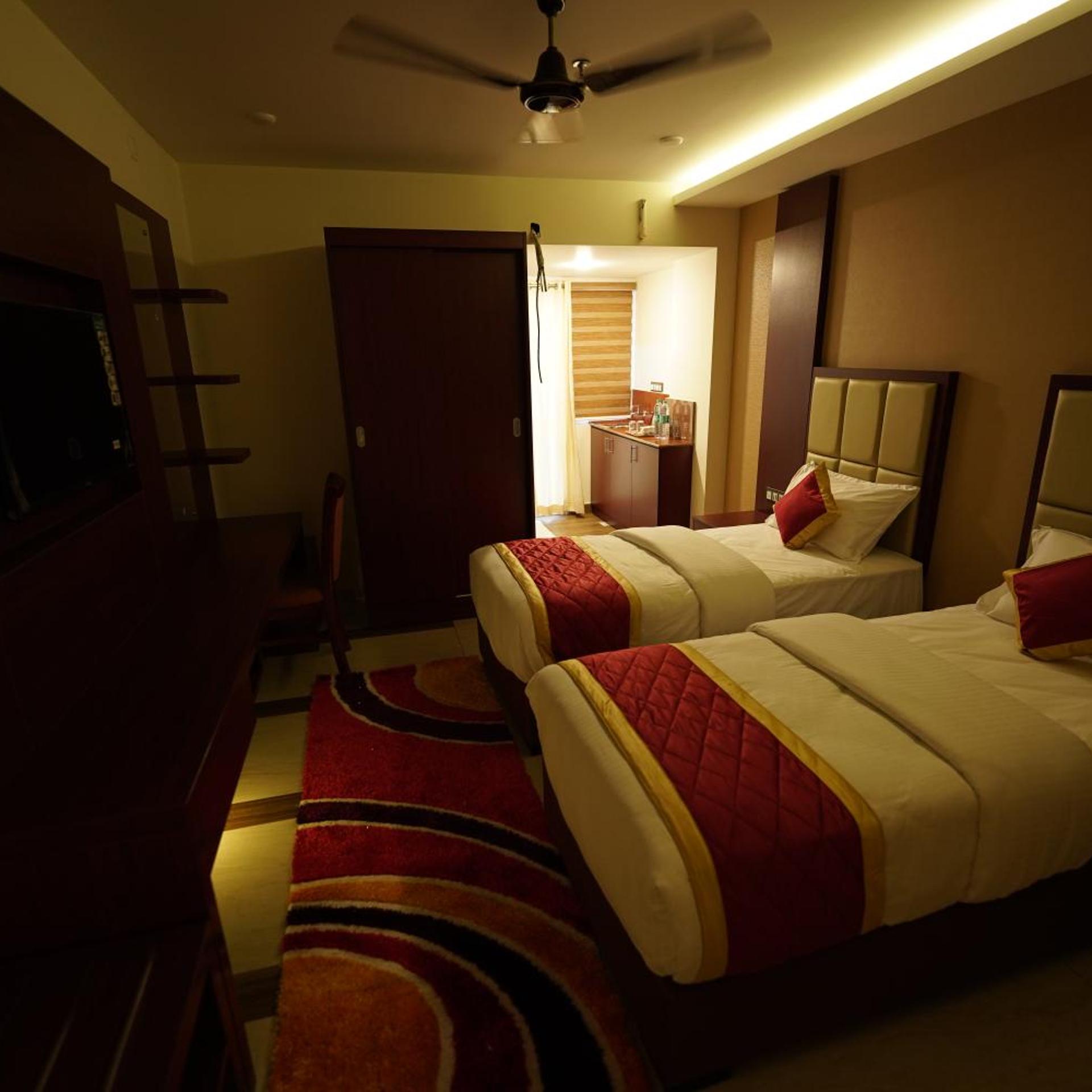 Hotel Newline Orchid 25/29