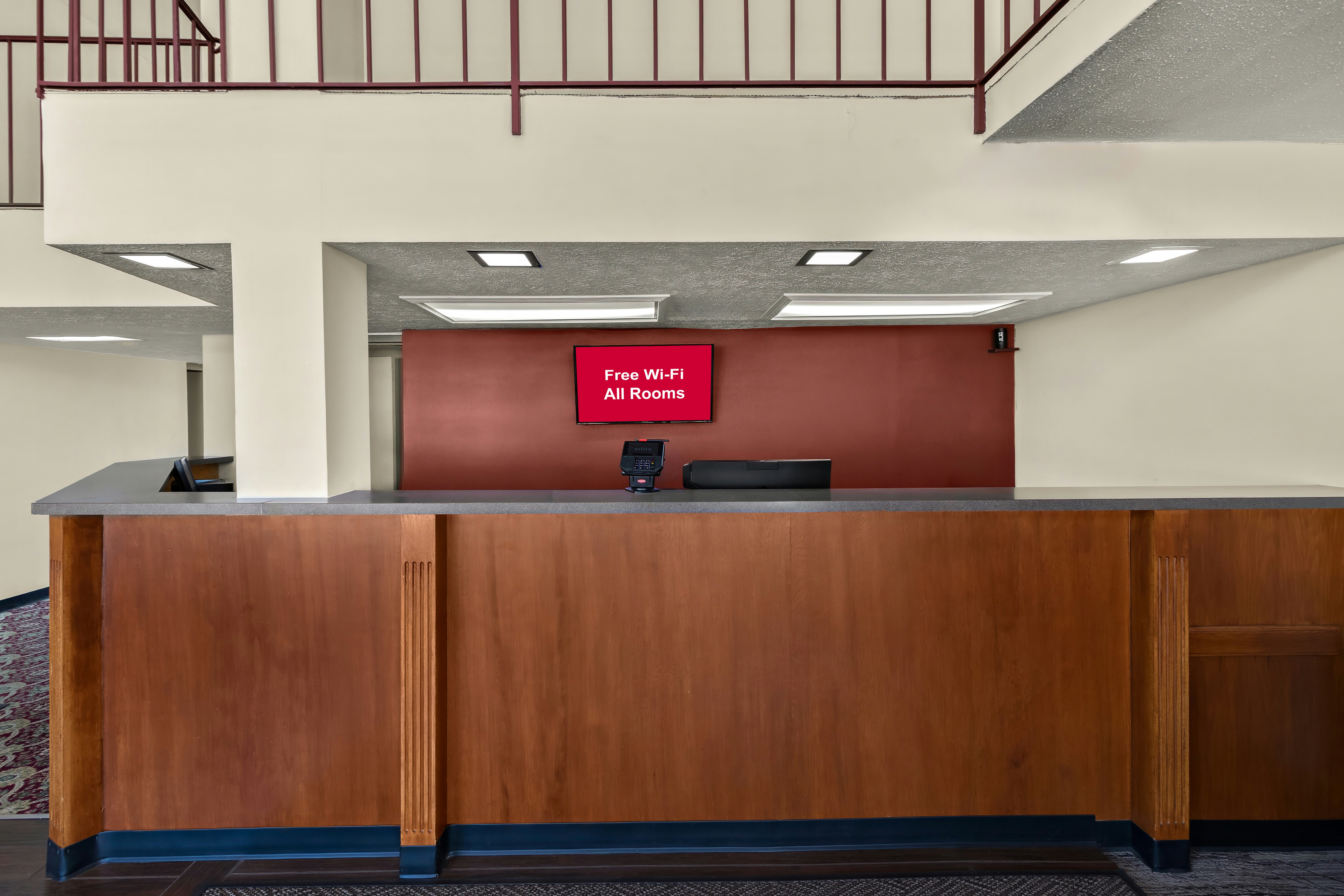 Red Roof Inn & Suites Cave City 6/18