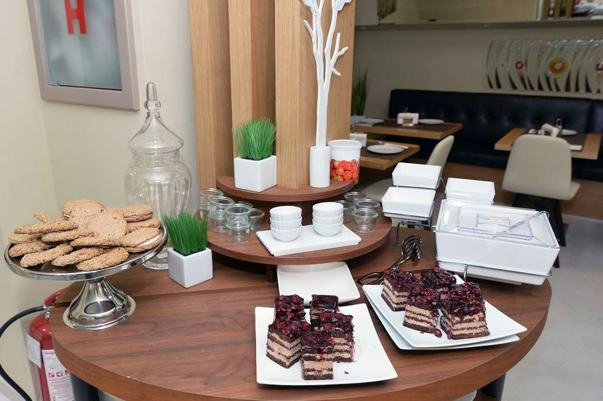 Alexander Square Boutique Hotel 39/55