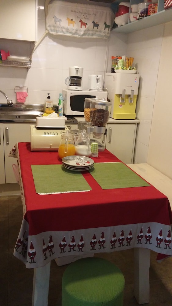 Naru Hostel 53/61