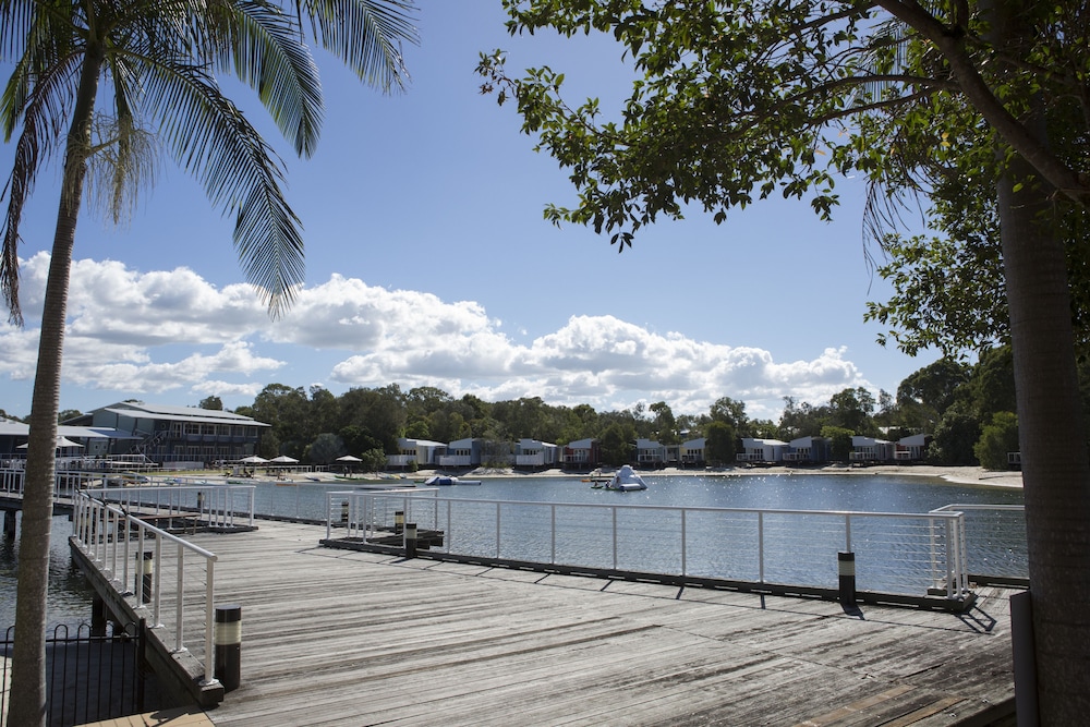 COURAN COVE ISLAND RESORT 16/50