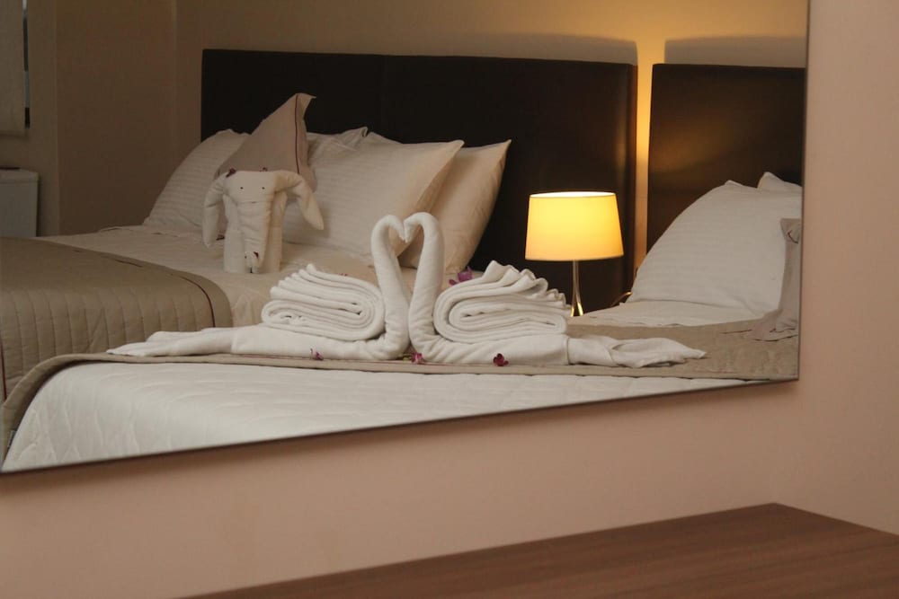 Murex Plaza Hotel and Suites 20/33