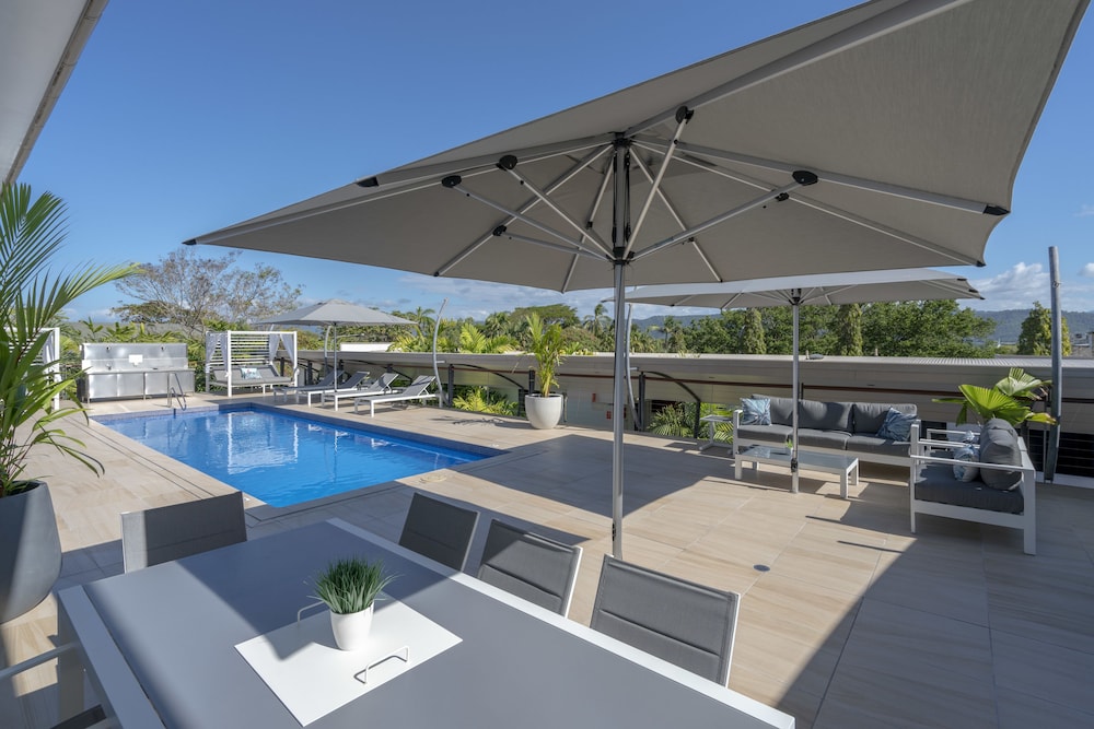 Saltwater Luxury Apartments 36/40