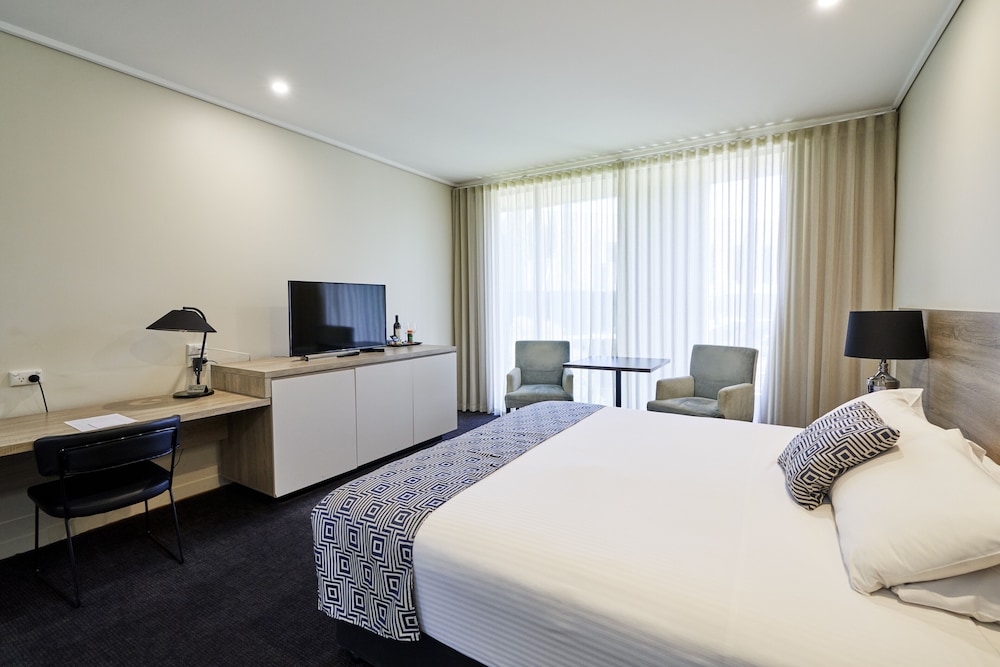 The Dingley Hotel 20/61