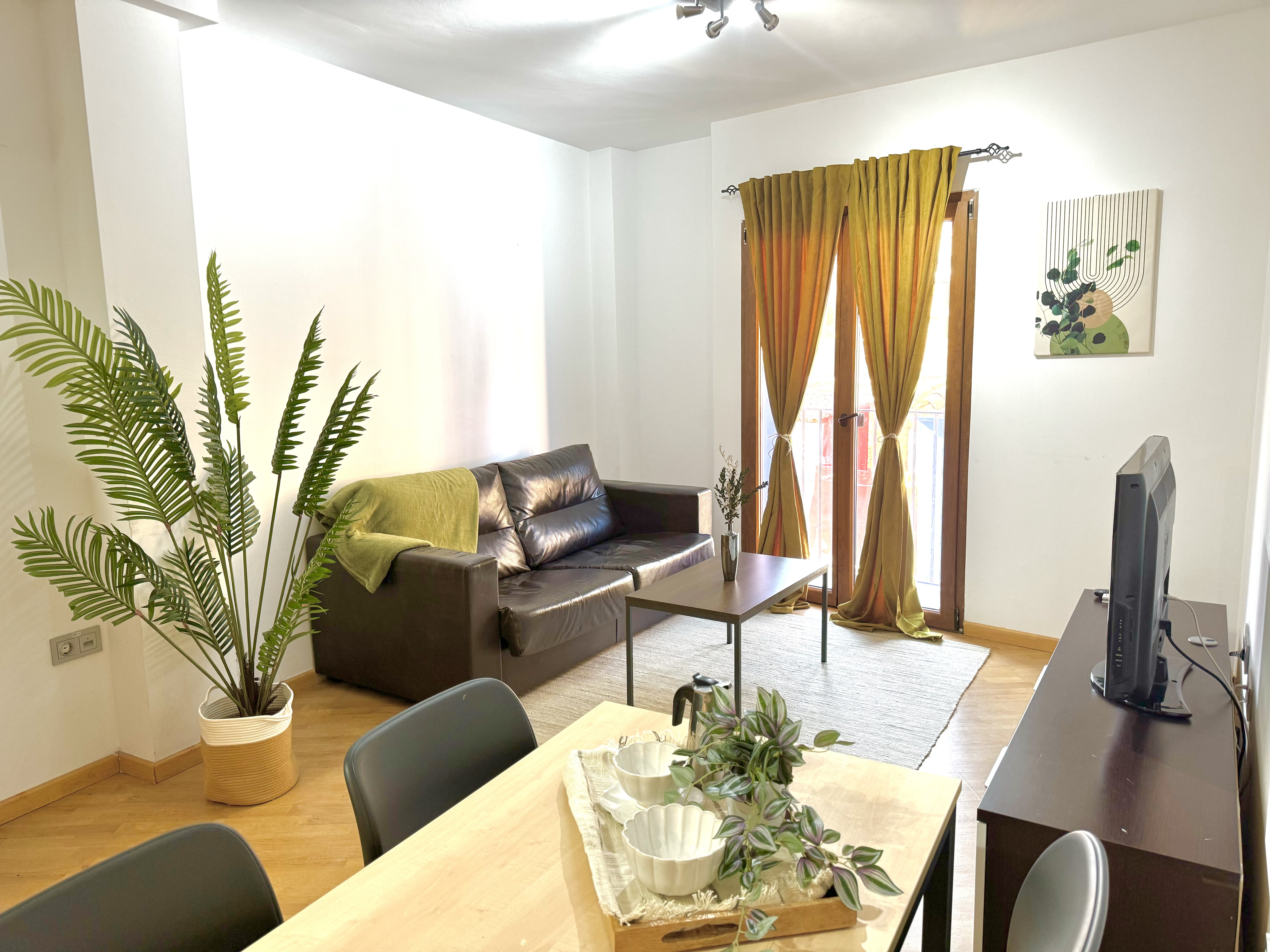 Costera la Mar Apartments 24/48