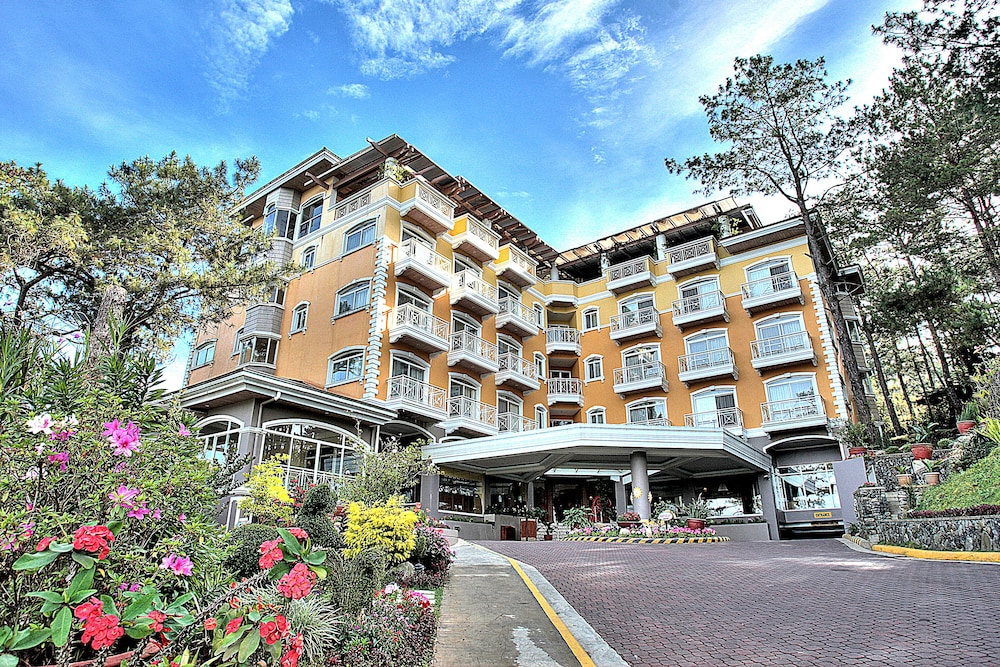 Hotel Elizabeth Baguio 8/69