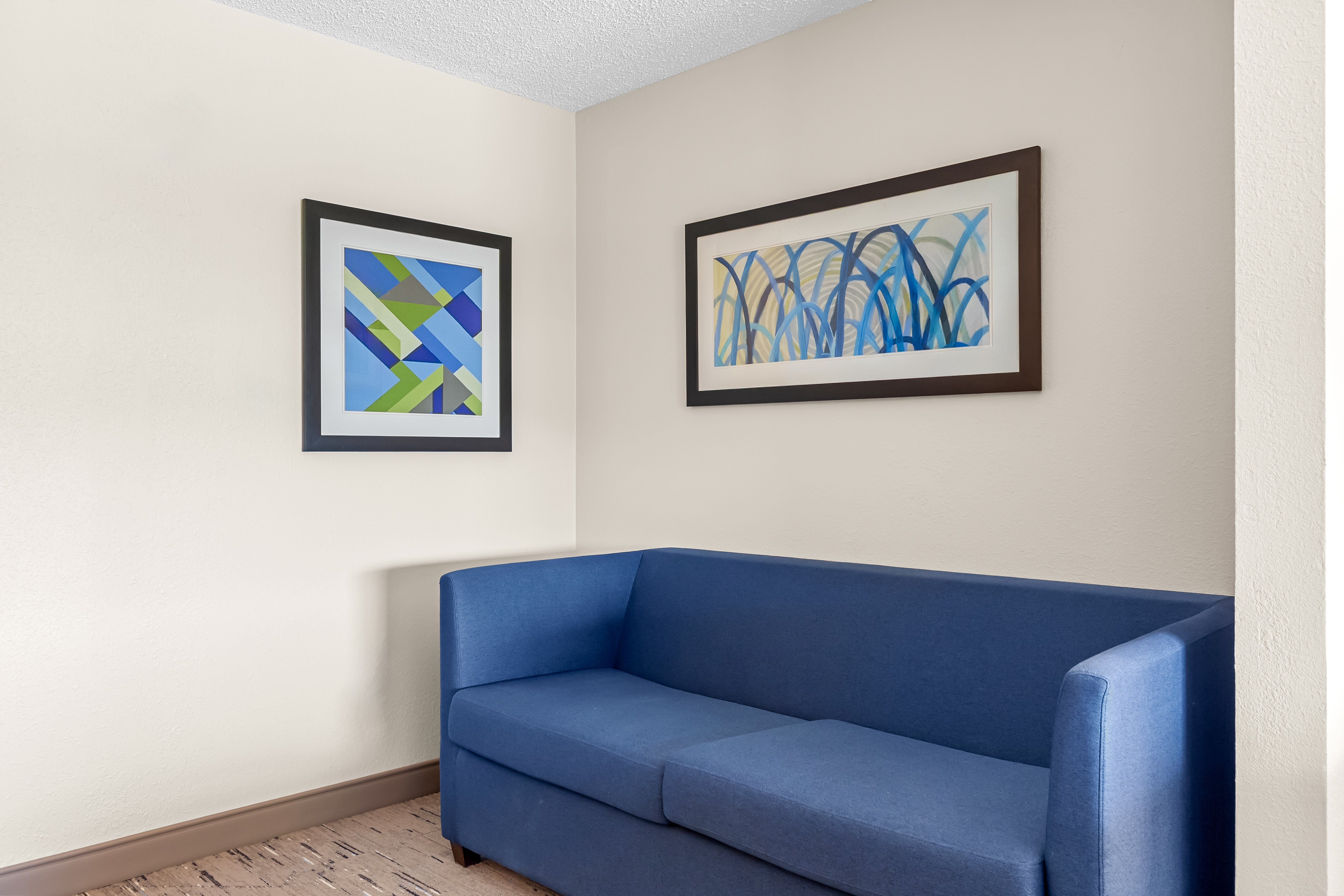 Holiday Inn Express Hotel And Suites Vandalia 54/78