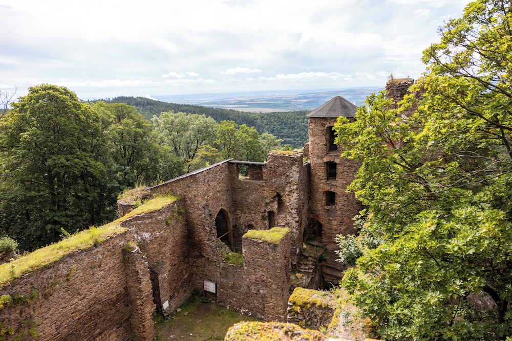 Pytloun Wellness Hotel Hasistejn 54/58