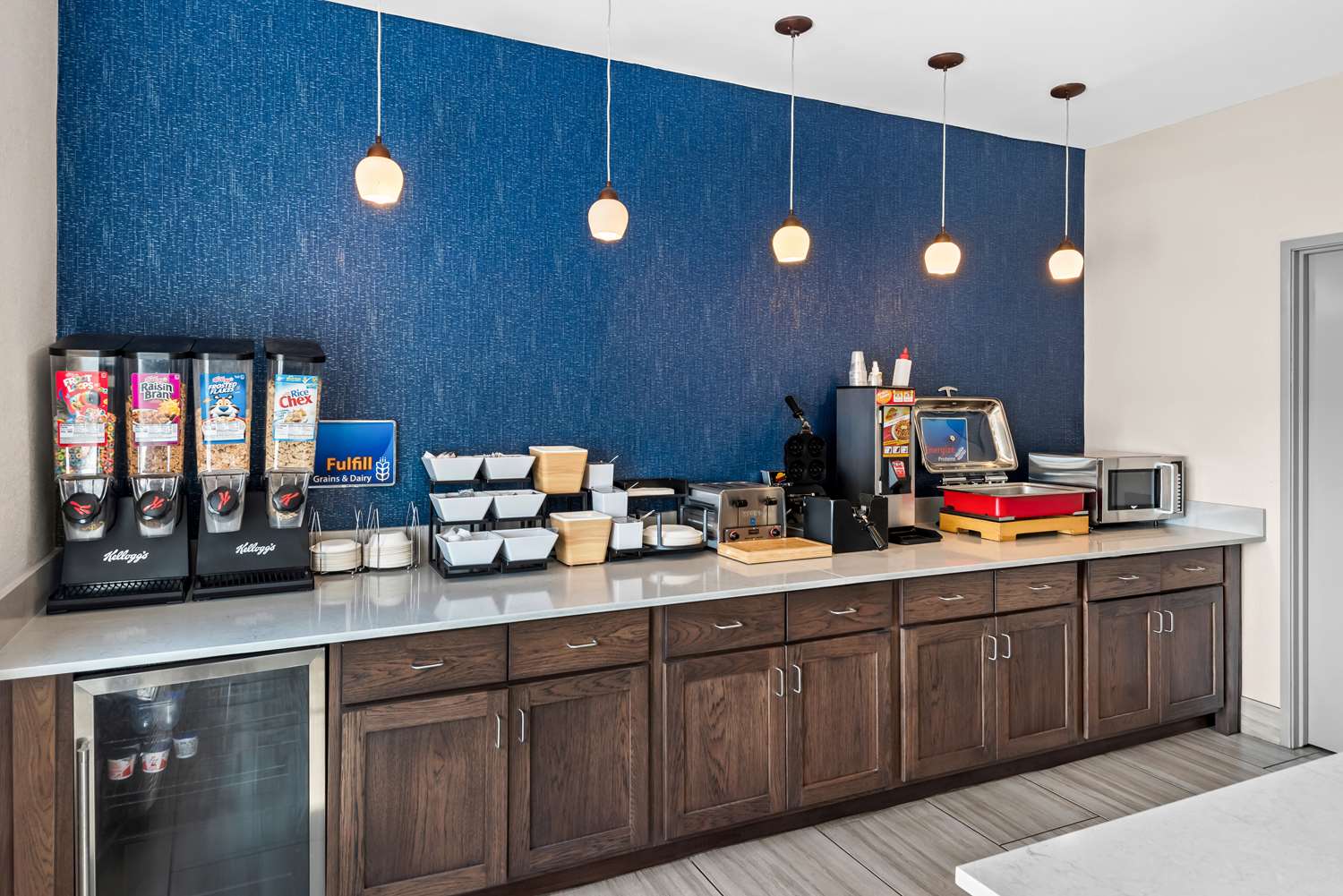 Best Western Ottumwa Inn & Suites 3/12