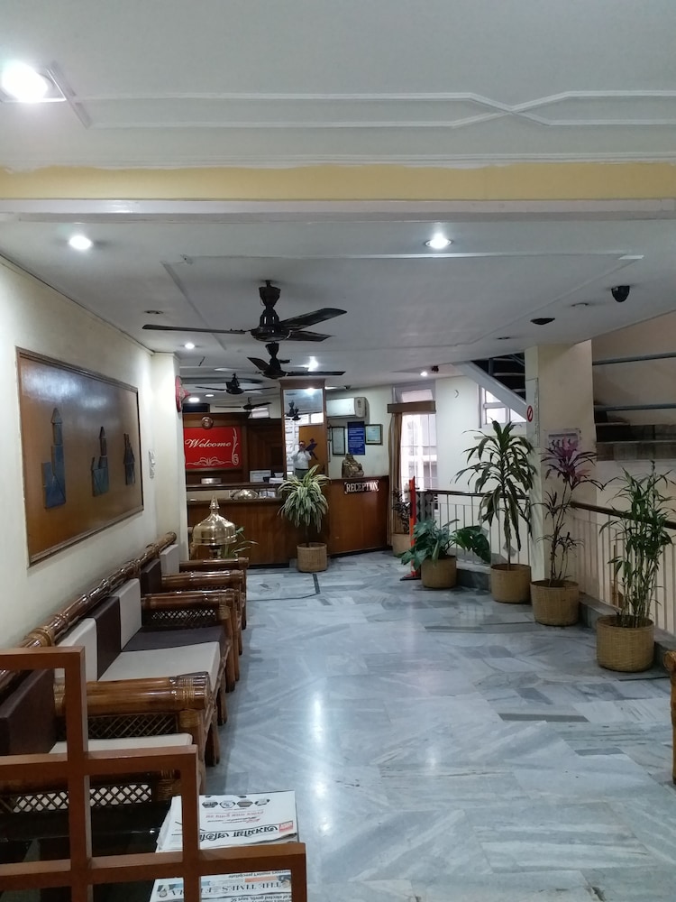 lounge