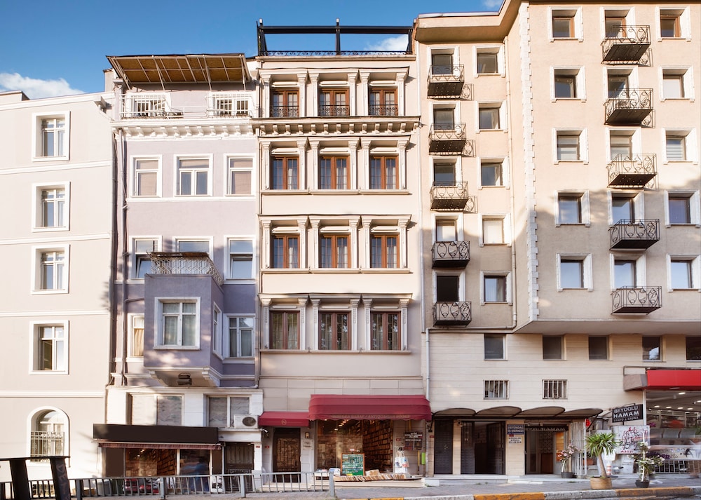 NINE ISTANBUL HOTEL 3/50