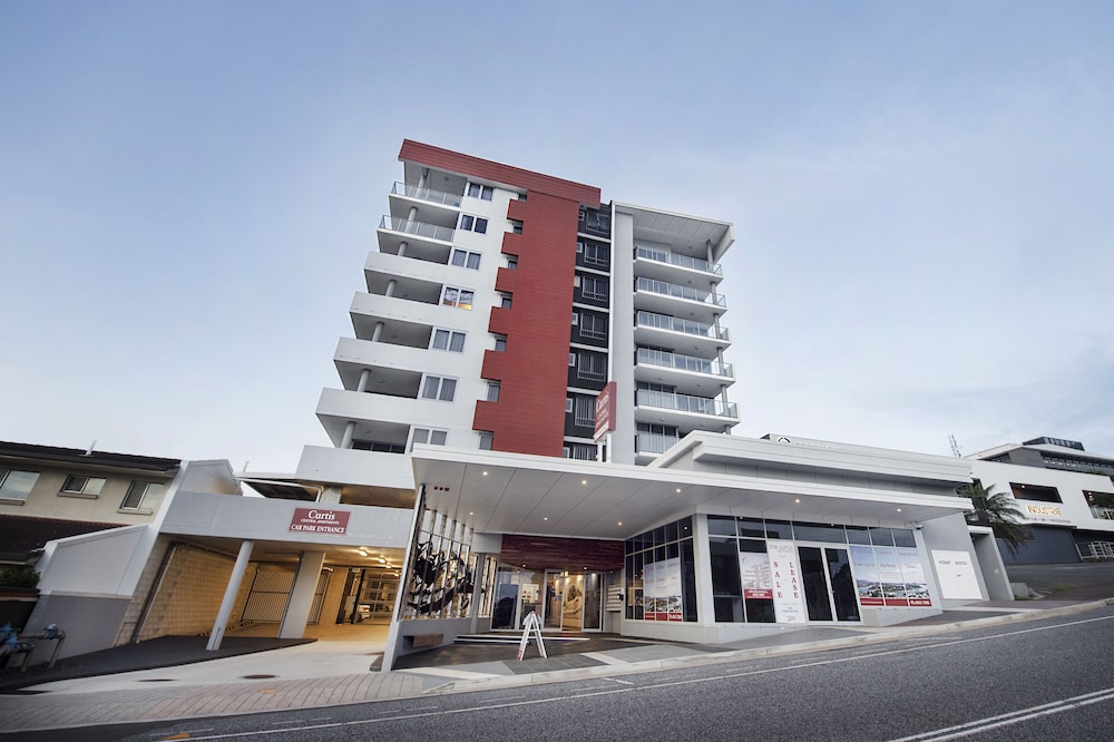 Curtis Central Apartments 5/50