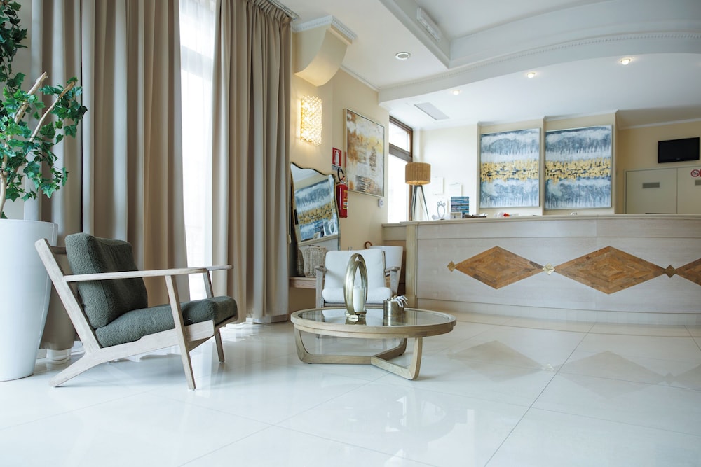 Albatres Palace Hotel 14/63