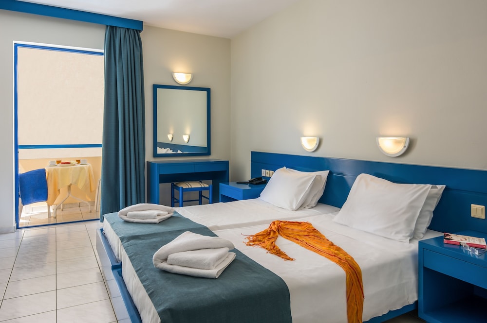 Central Hersonissos Hotel 24/73