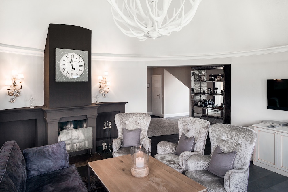 IMLAUER Hotel Schloss Pichlarn 32/50