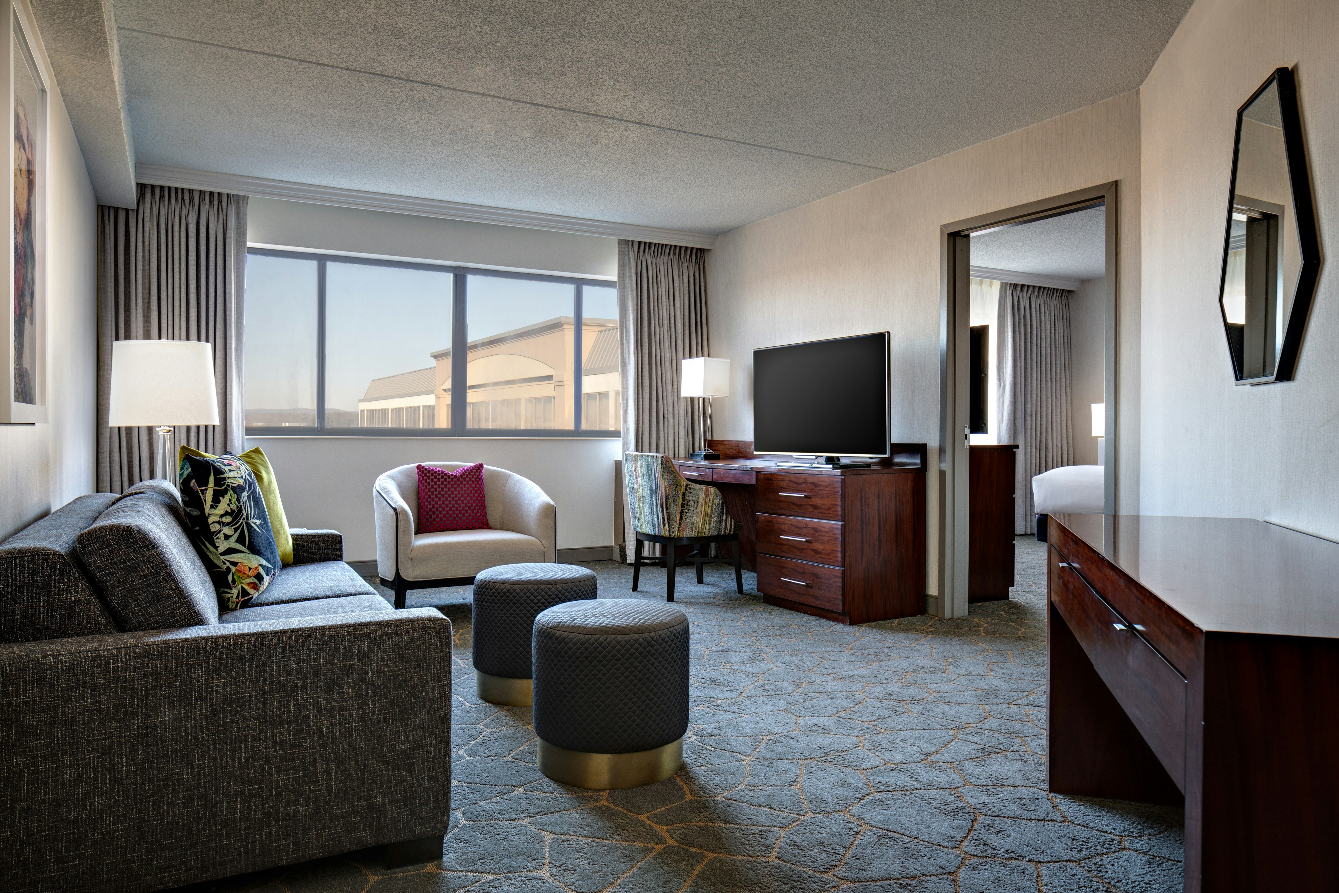 DoubleTree by Hilton Fairfield Hotel & Suites 19/36