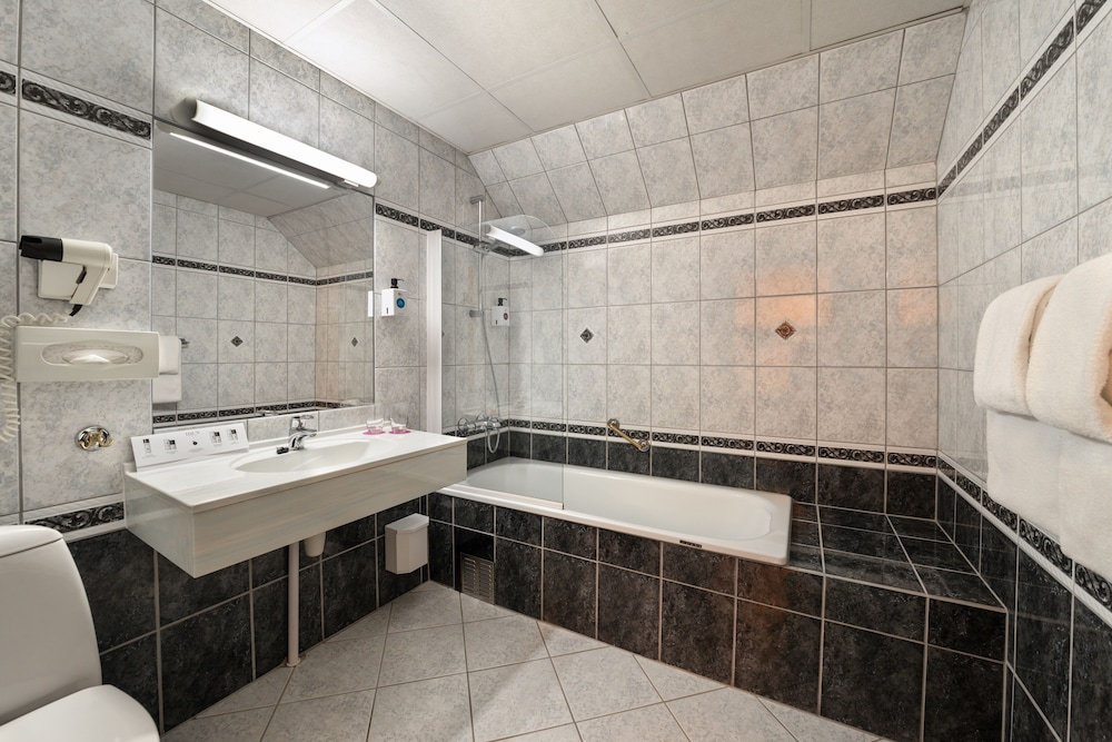 Quality Hotel Floro 22/39