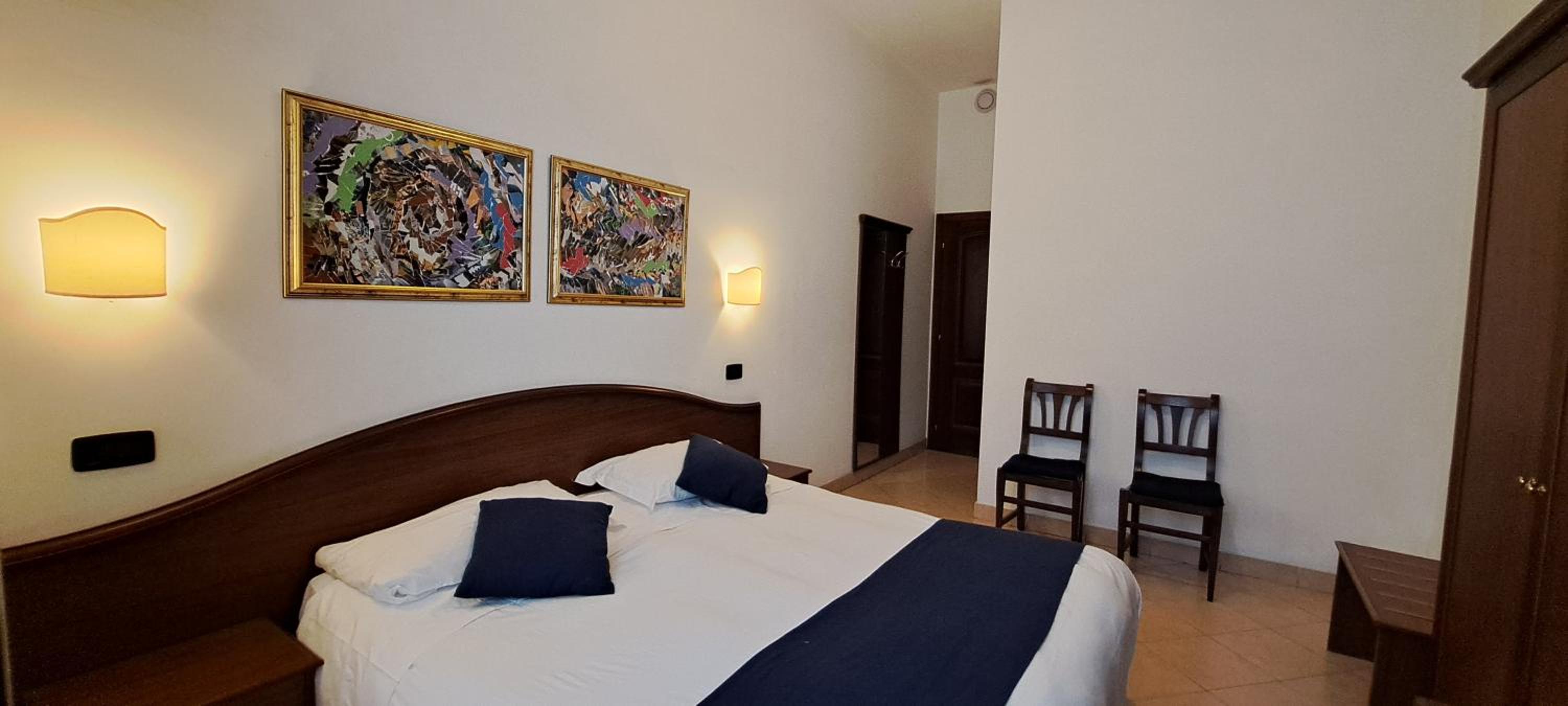 Hotel Bonazzi 20/40