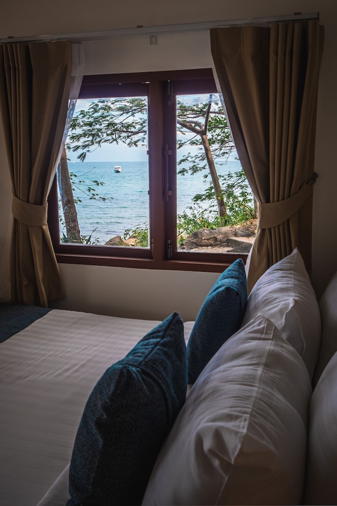 The C Samet Beach Resort 55/78