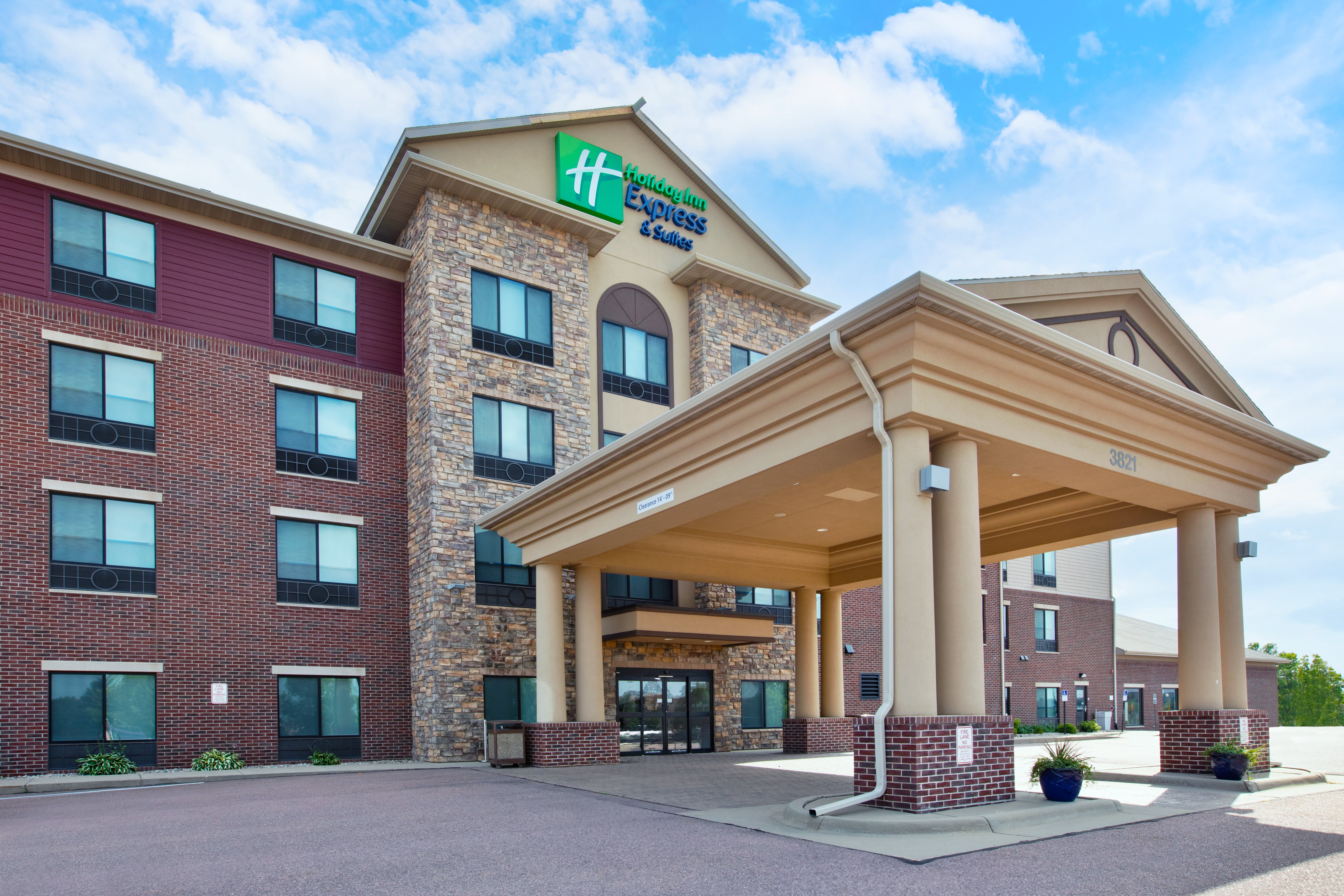 Holiday Inn Express And Suites Sioux Falls Sw 61/61