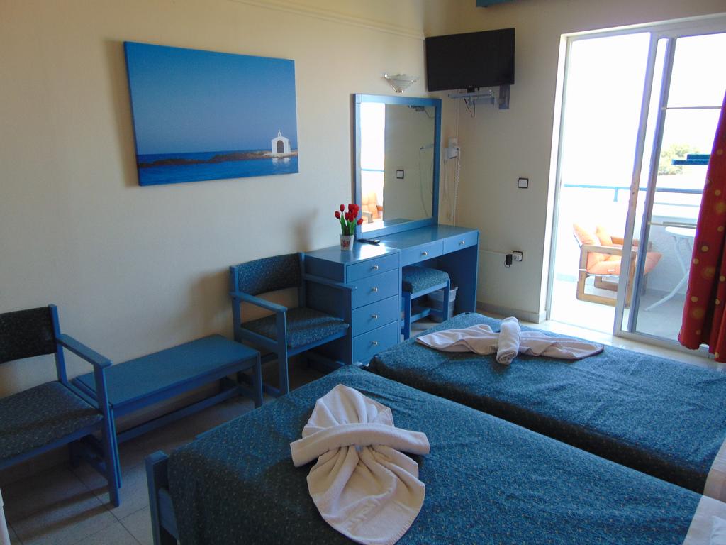 Nirvana Beach Hotel 42/62