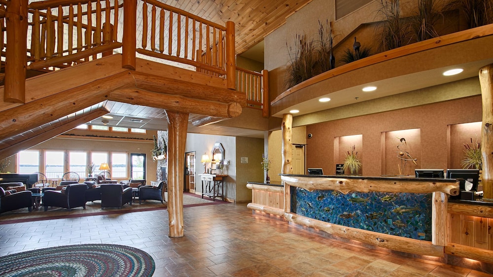 Best Western Premier The Lodge On Lake Detroit 5/35
