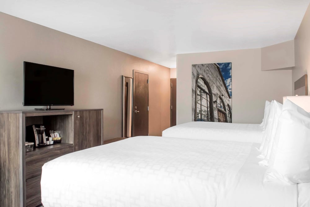 Copper King Convention Center, an Ascend Collection Hotel 11/41