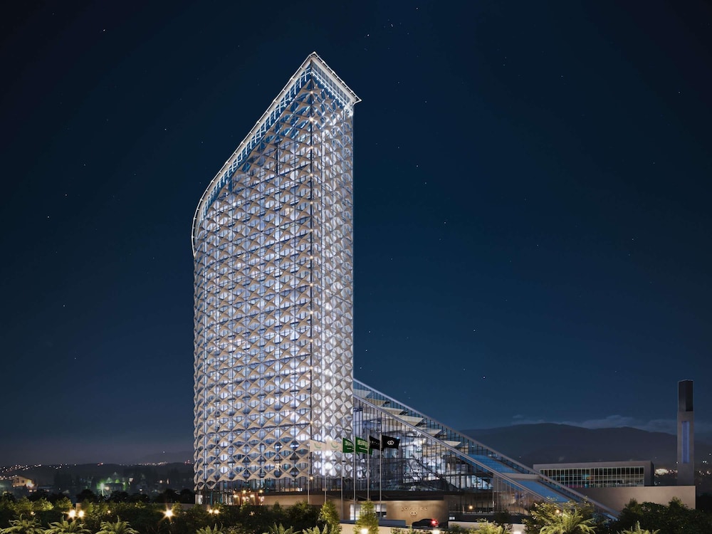 فندق ومركز مؤتمرات سوفيتيل الرياض(Sofitel Riyadh Hotel & Convention Centre) 4/49