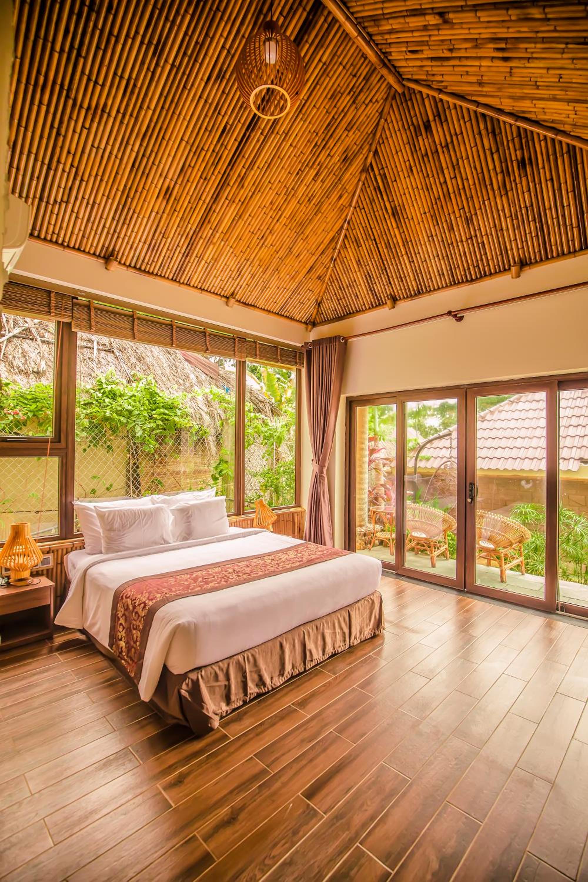 Deluxe, Bungalow, Garden View