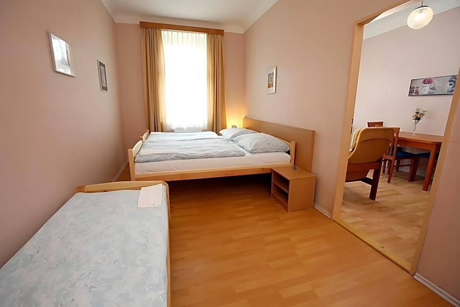 Hostel Dakura 9/40