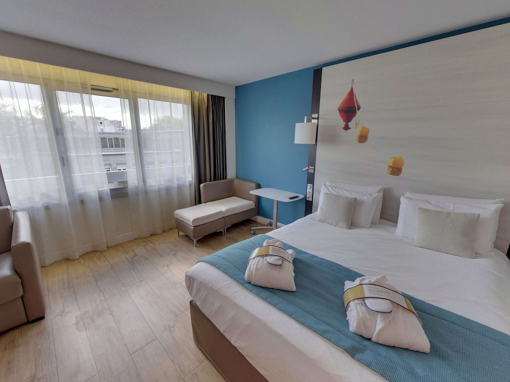 Mercure Lorient Centre Hotel 24/68