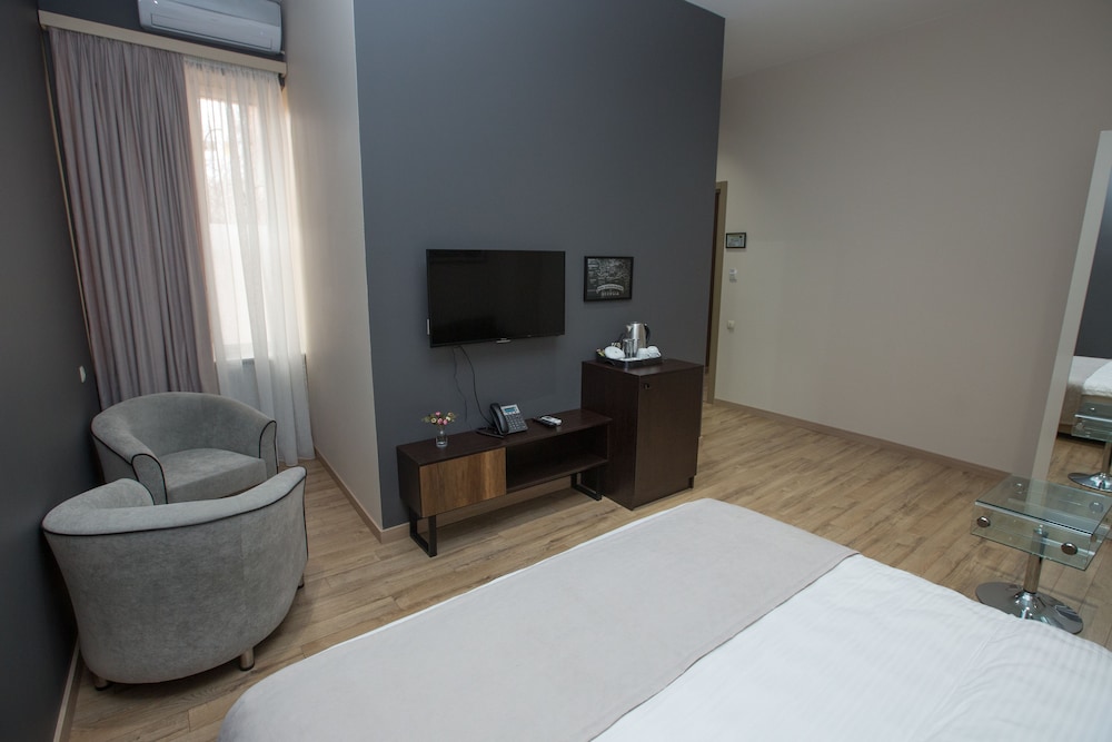 History Hotel Tbilisi 11/30