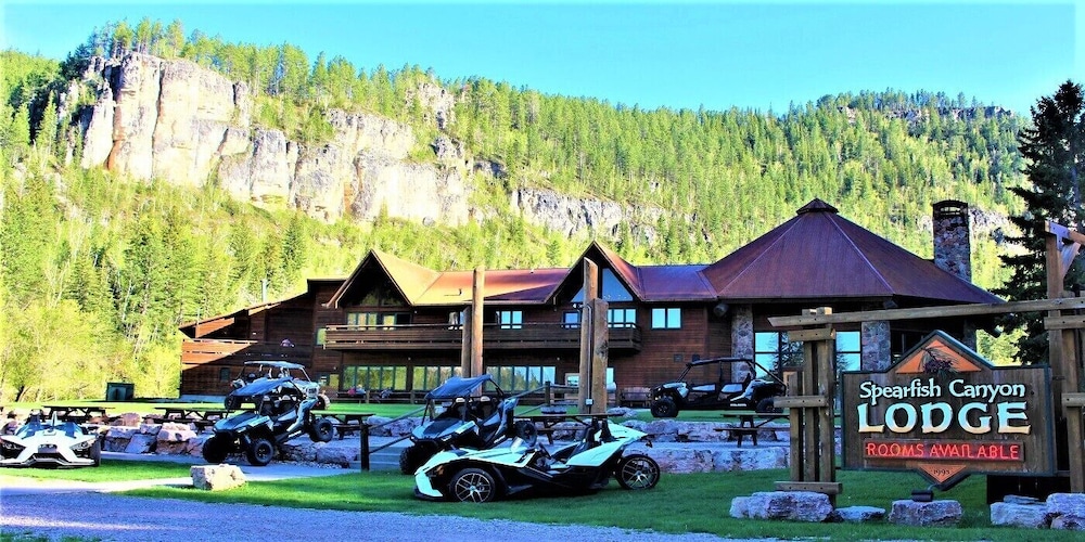 Spearfish Canyon Lodge 53/75