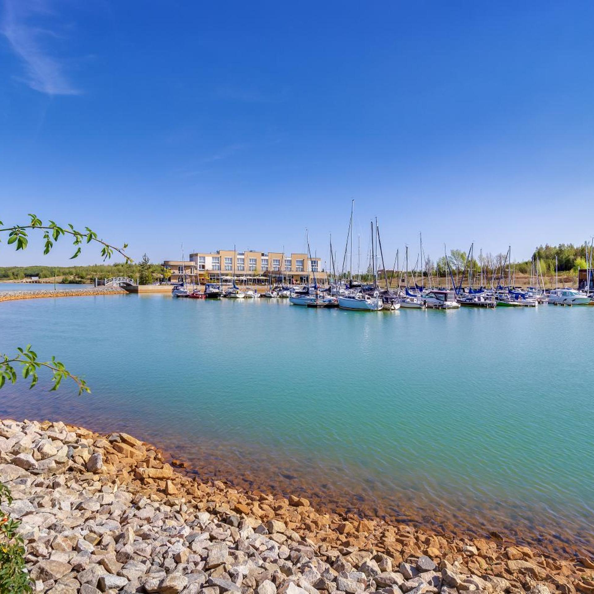 Lagovida Das Ferienresort am See 45/50