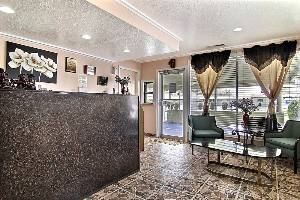 Route 66 Inn 2/50