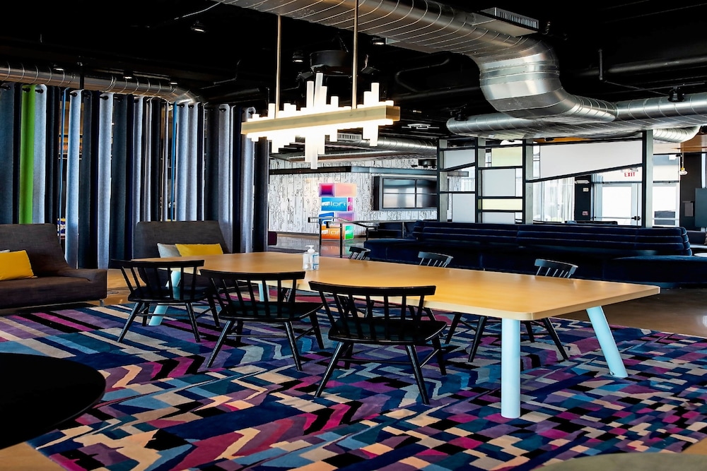 Aloft Tulsa 29/44