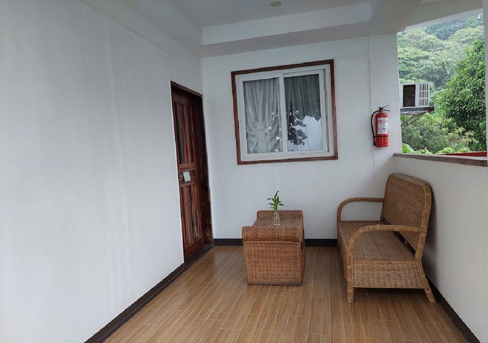 Doublegem Beach Resort 55/79