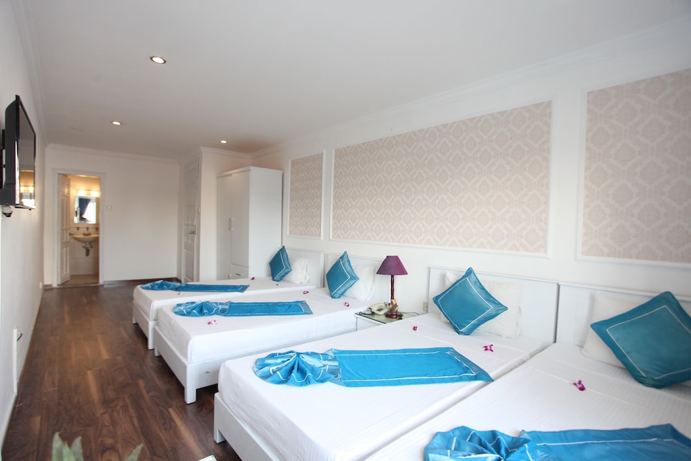 Hanoi Buddy Inn & Travel 22/99