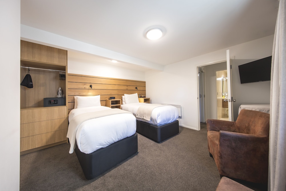 Lomond Lodge 25/74
