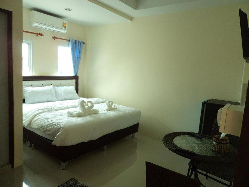 Bann Lom Le Huahin 11/51