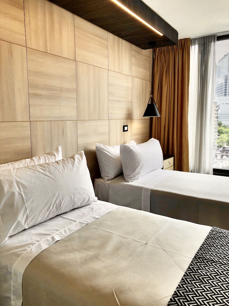 SUPERIOR, TWIN BEDS