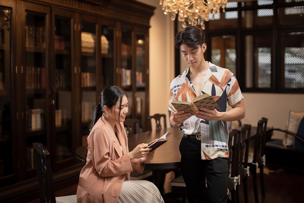 The Bridge An Eclectic Luxotel Chiangmai 61/72