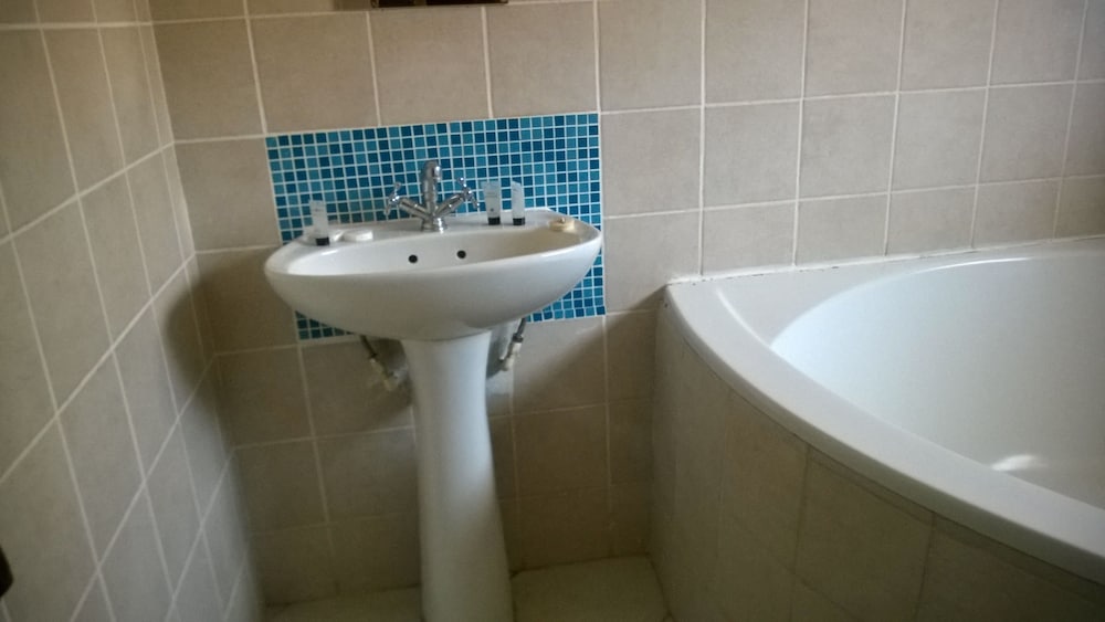 Gloria Apos S Bed And Breakfast 49/50