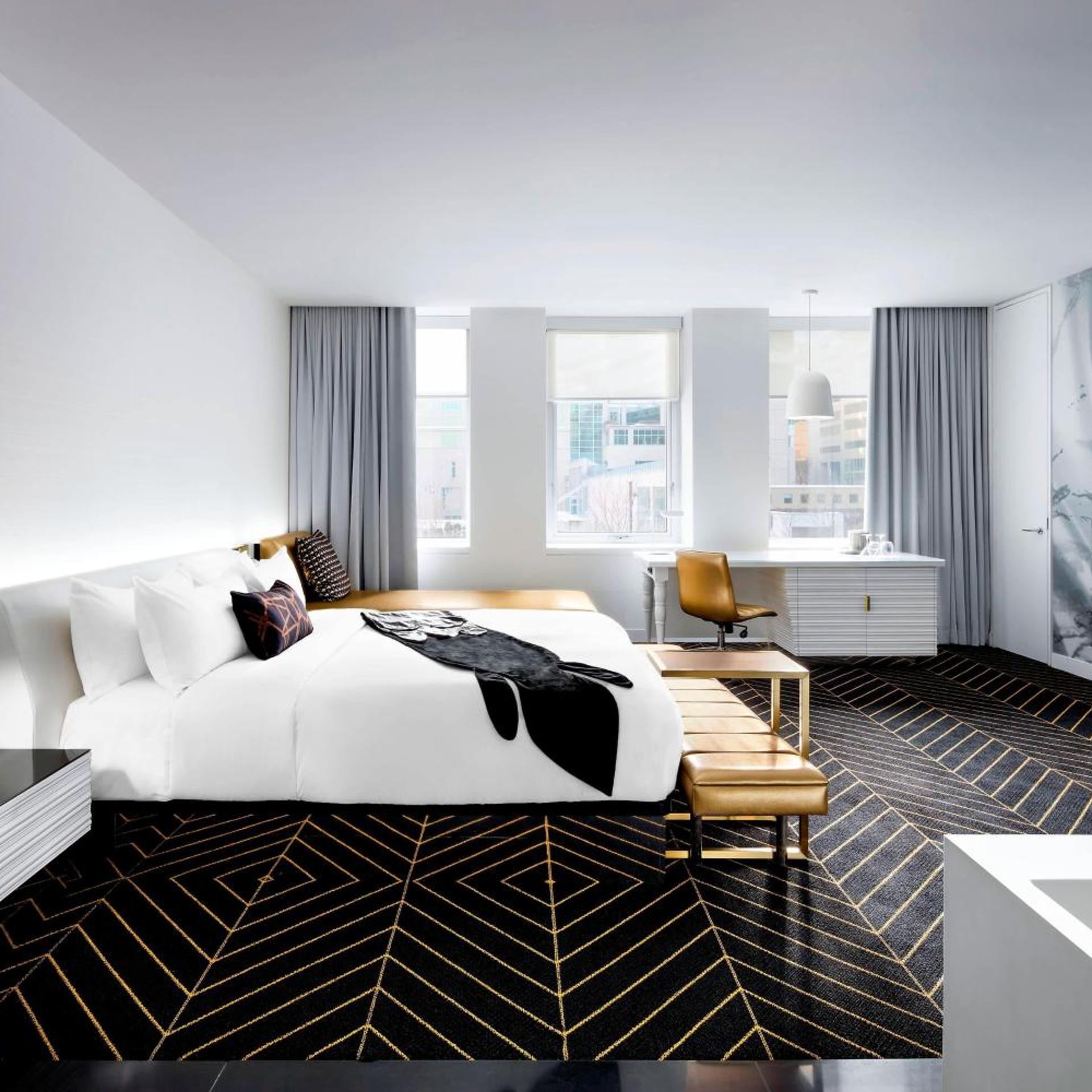 Fabulous, Guest Room, King Bed, Park View