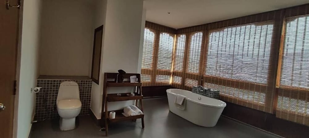 OSEL HOTEL 44/49