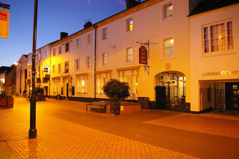 Red Lion Hotel 35/35